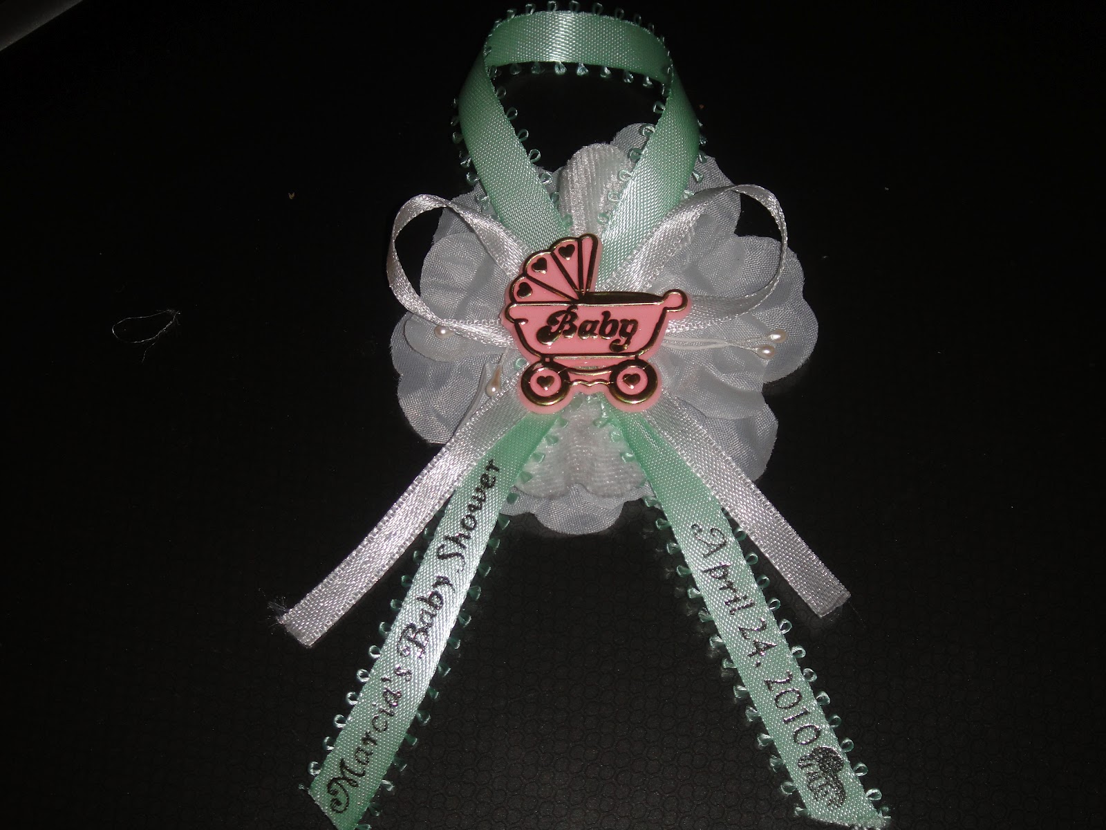Jesz Creative Designs & Event Planning: Baby Shower Pins/Favors