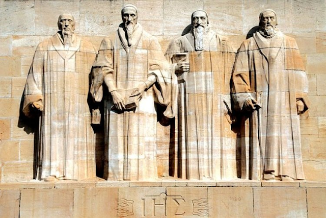 Mur des Réformateurs - Genève. De g. à d. : Farel, Calvin, Bèze, Knox
