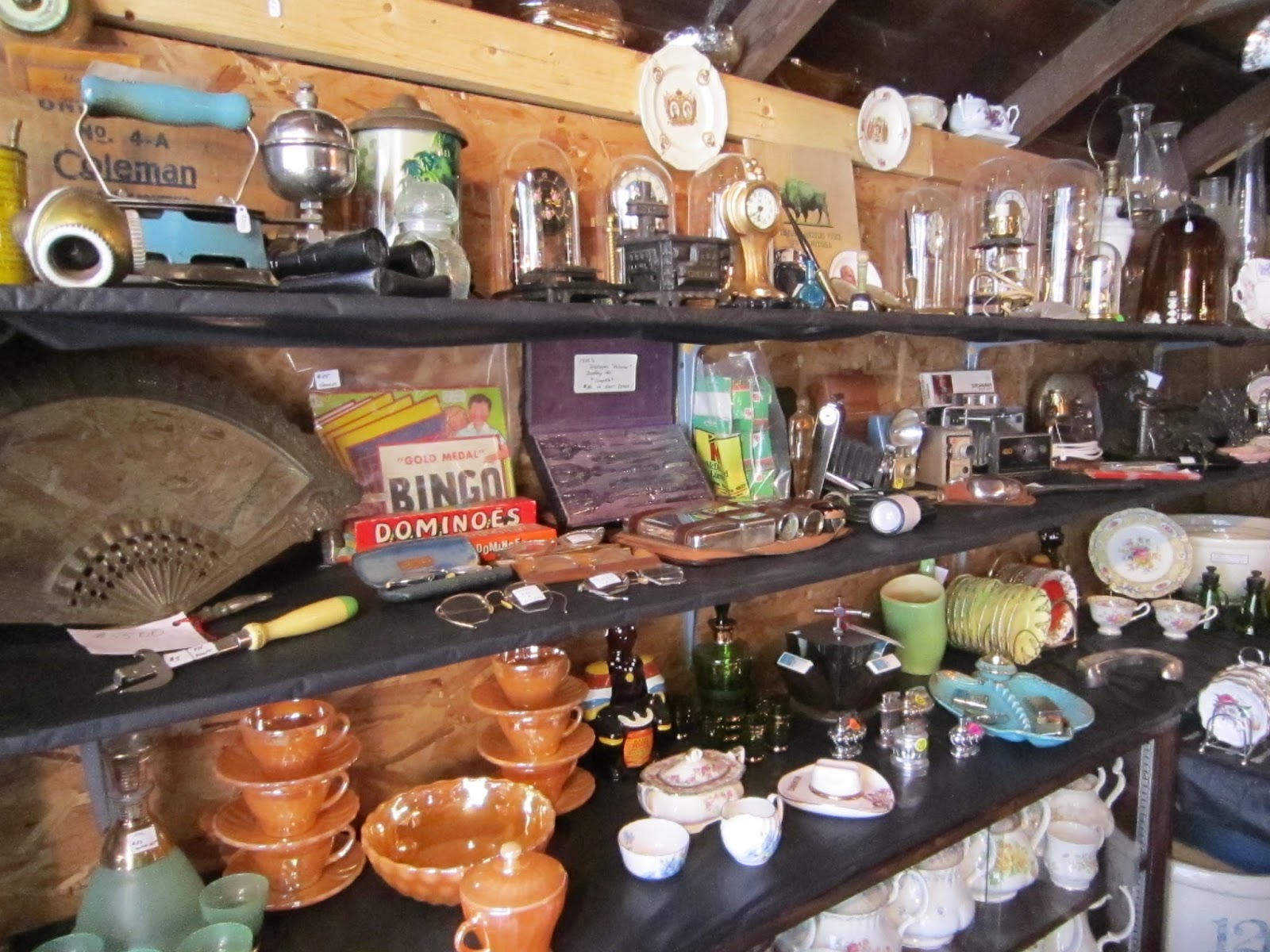 BLAST FROM THE PAST ANTIQUES and COLLECTIBLES Blast From The Past