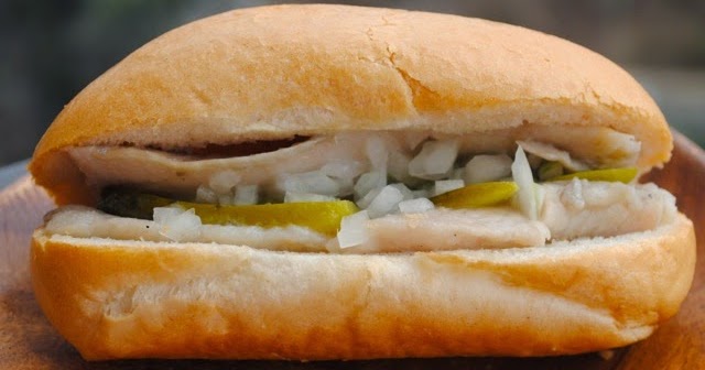 Голландский сэндвич с селедкой