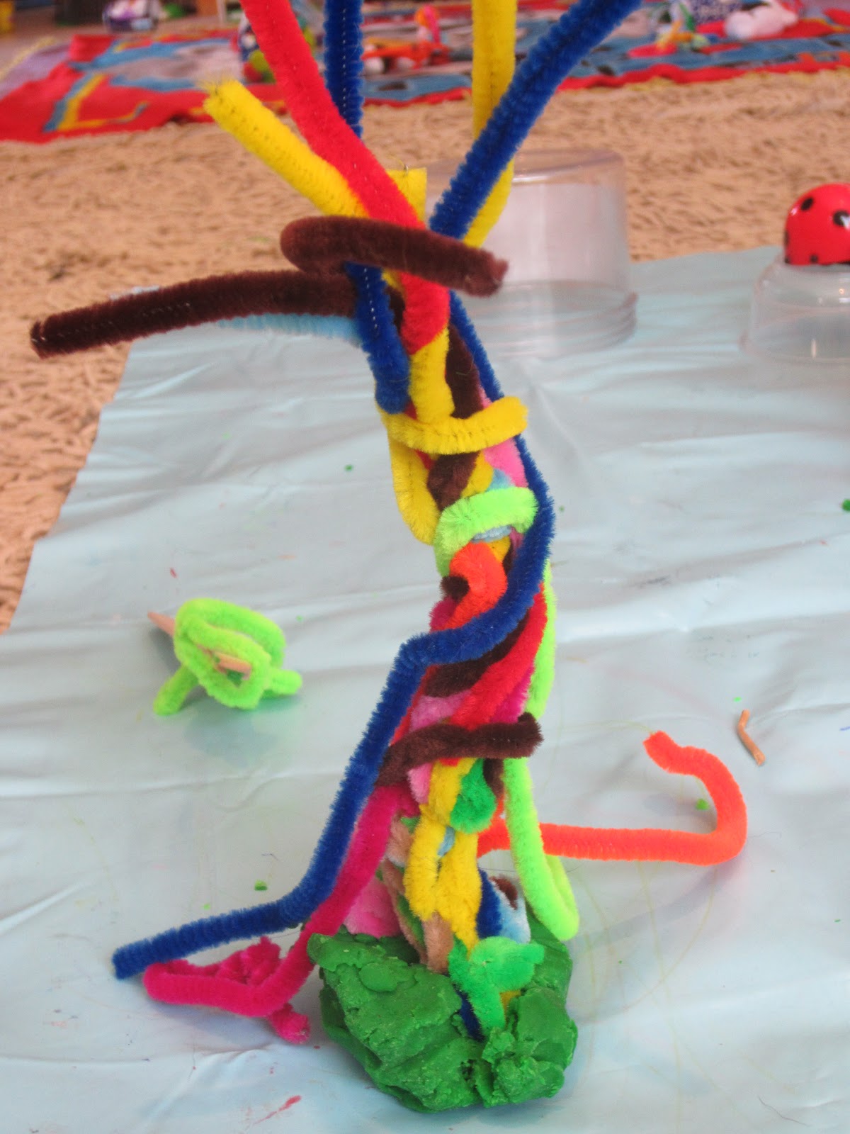 Learn with Play at Home Pipecleaners, Craft sticks, Playdoh & Animals