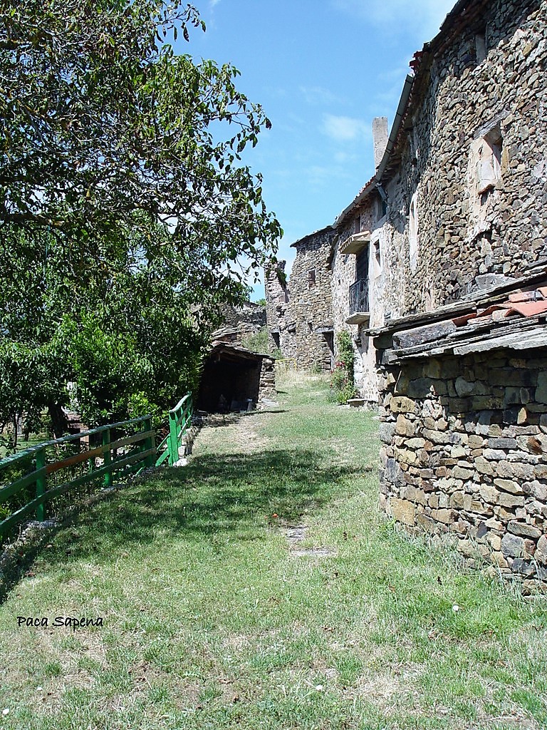 La Rioja de la A a la Z RIBALMAGUILLO Munilla, La Rioja