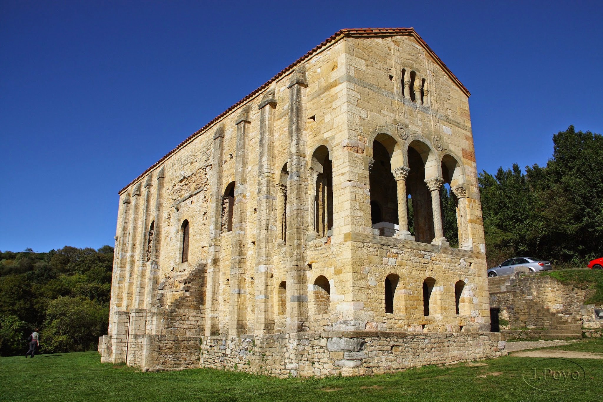 Santa María del Naranco, Oviedo