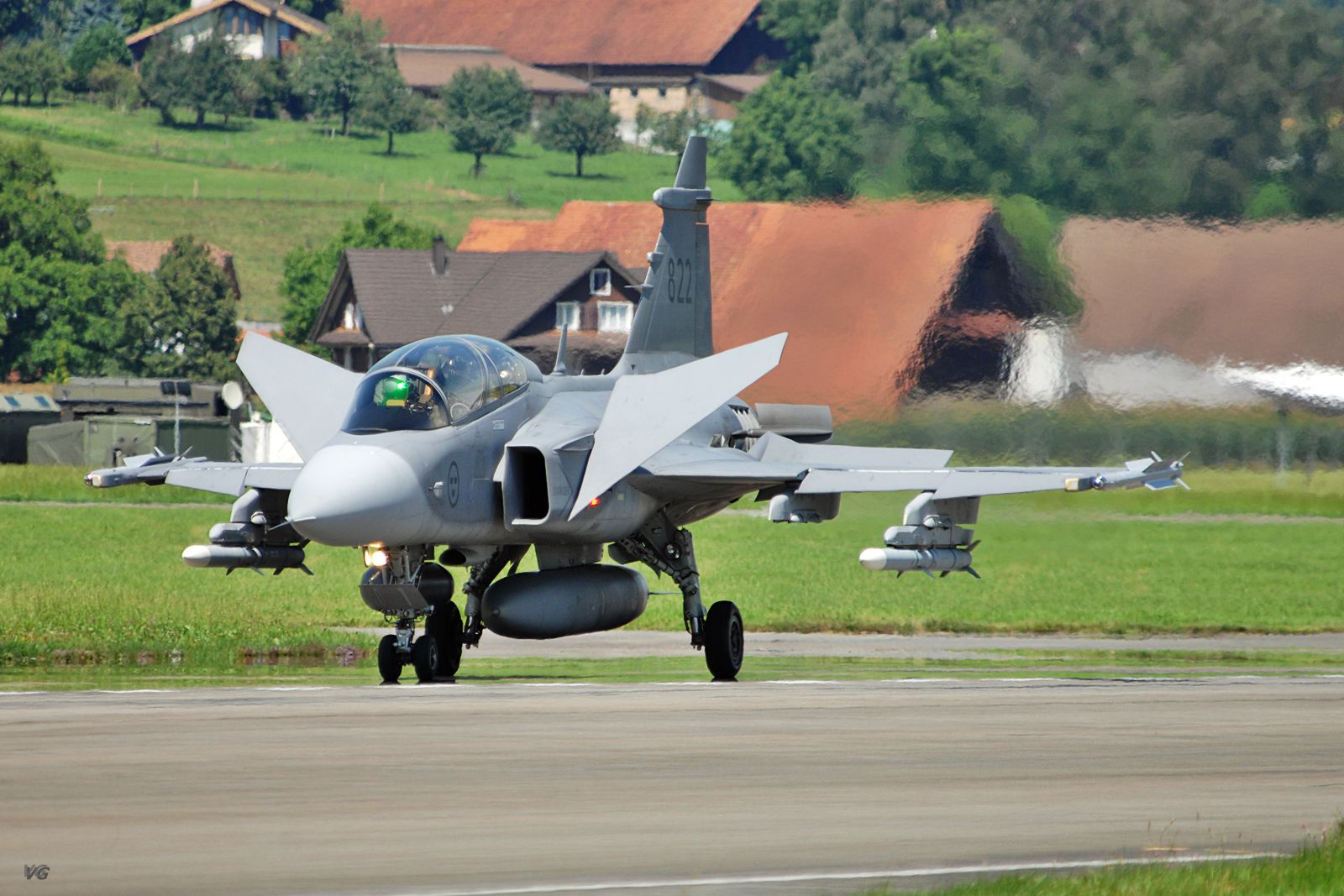 Defence Aviation News: Gripen, SAAB’s Eurofighter Rival