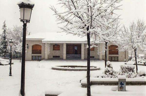 Cosas De Hoyo El Centro De Cultura De Hoyo De Manzanares Cumple Hoy 25 Años