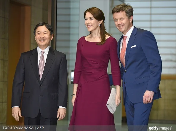 Crown Prince Frederik and his wife Crown Princess Mary is welcomed by Japanese Crown Prince Naruhito upon their arrival for a dinner at the Akasaka Palace