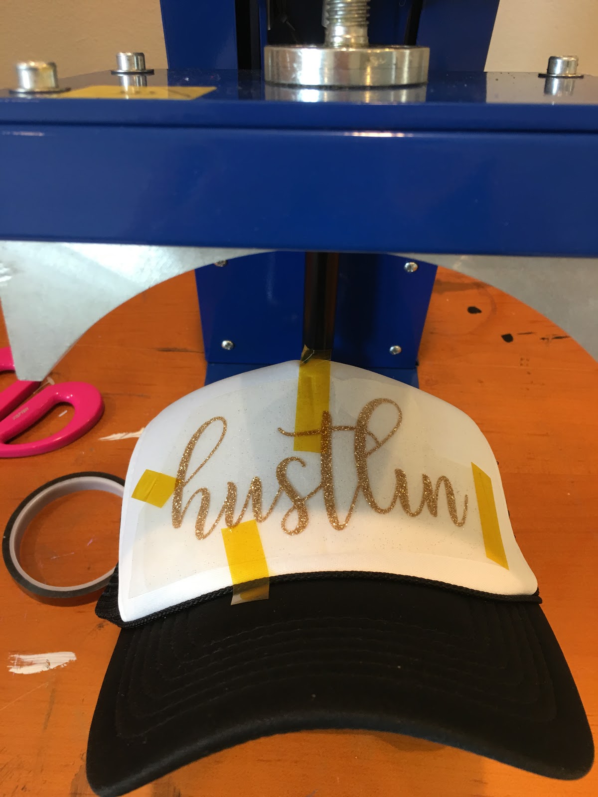 Hat Press Tutorial for Beginners Silhouette School