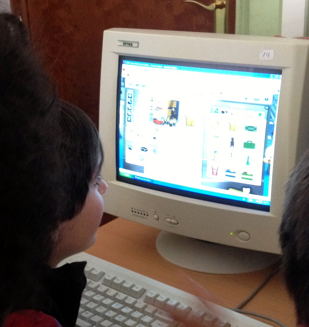 Actividades Extraescolares Y Ludotecas De Ciempies Animadores Gr ficos