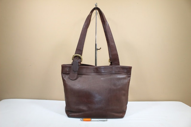 Jual tas second bekas branded sling selempang fossil bonia gucci prada jojobag wishopp Jual tas second bekas branded sling selempang fossil bonia gucci prada jojobag wishopp
