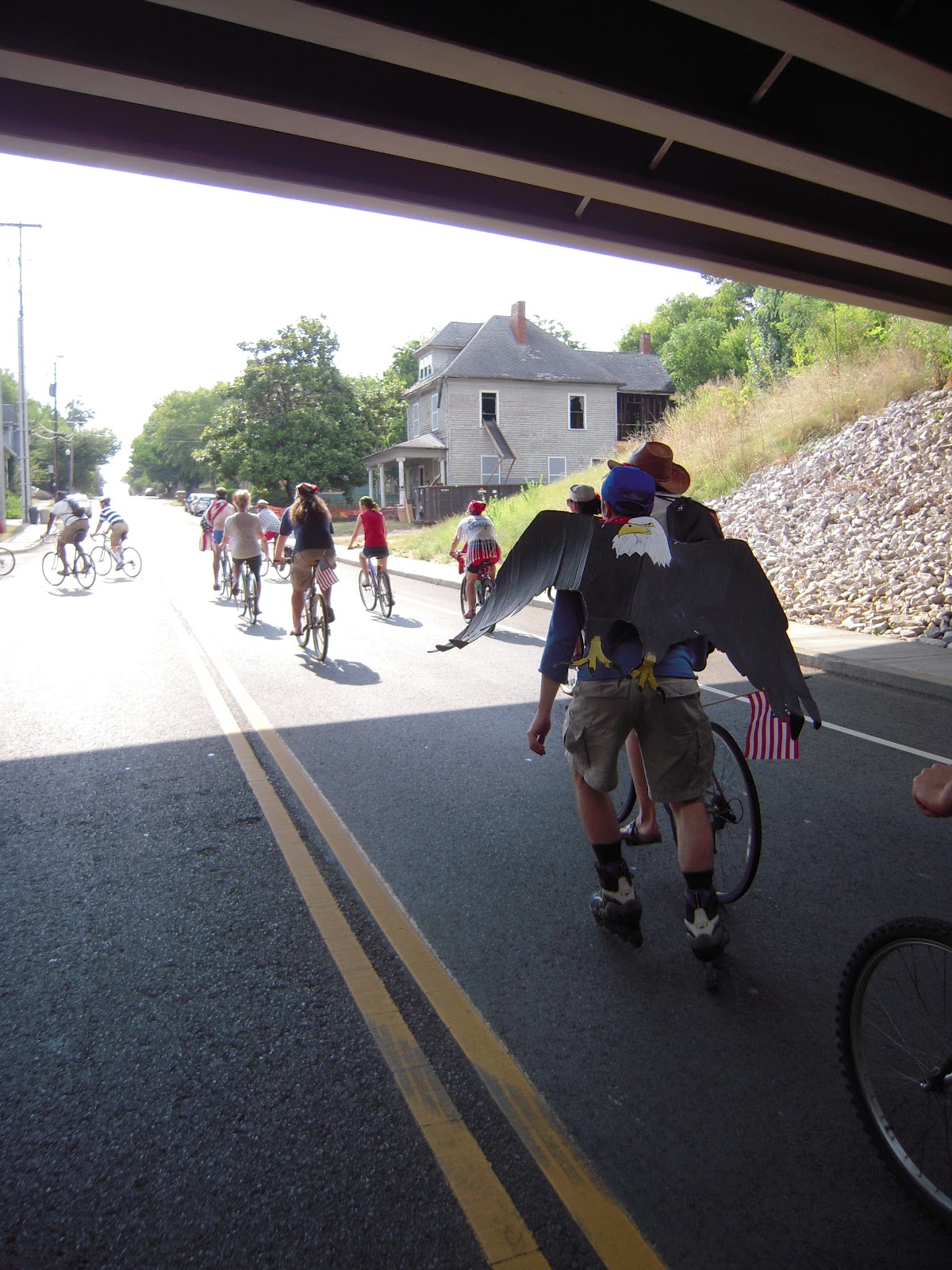 the-sunsphere-is-not-a-wigshop-voted-the-best-blog-about-knoxville