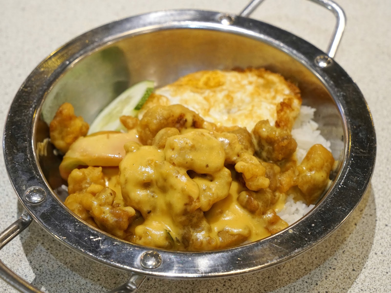 PinkyPiggu BEST Salted Egg Rice In Singapore! Chicken, Pork, & Halal