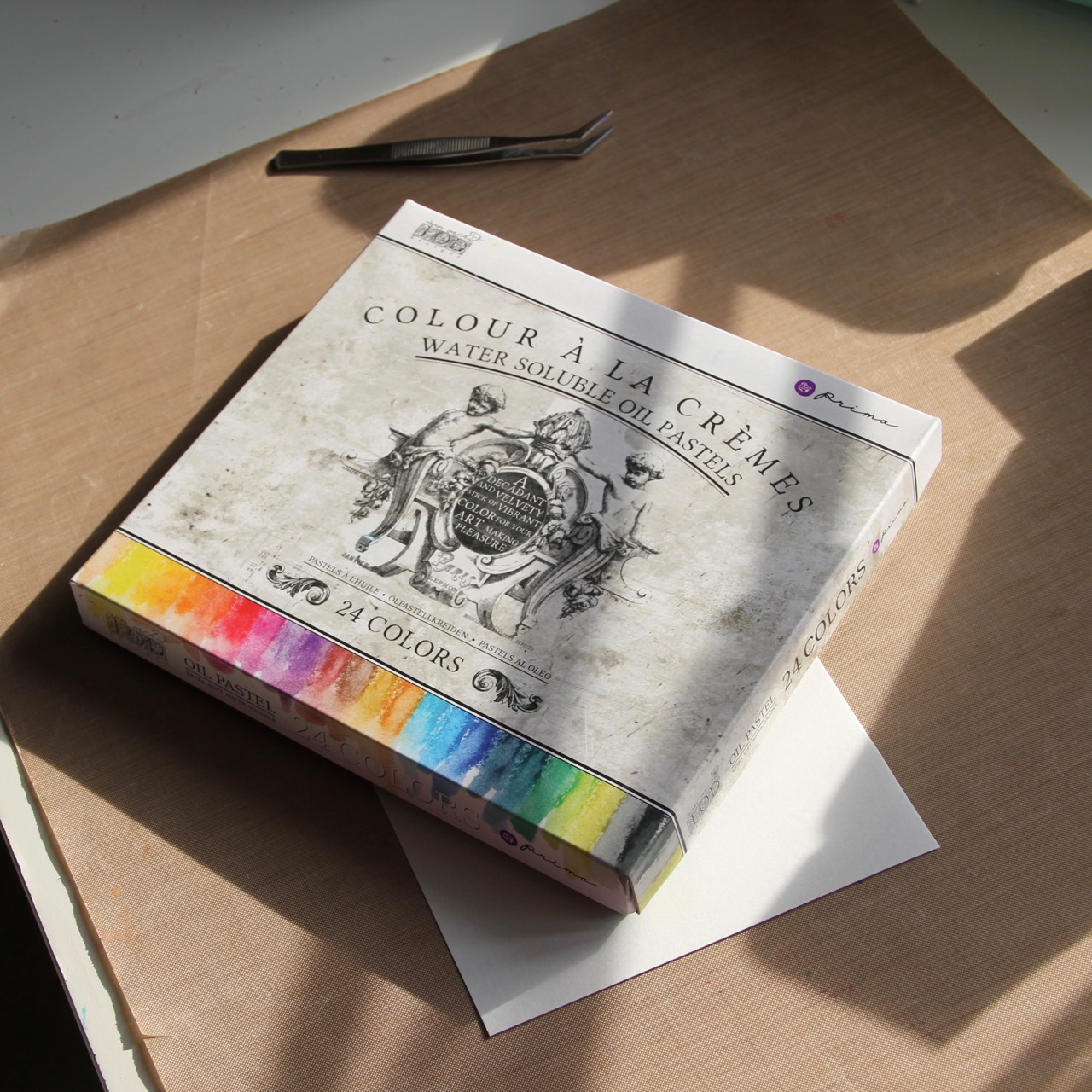 Distress crayons vs Gelatos vs Prima oil pastels Atelier Brouček