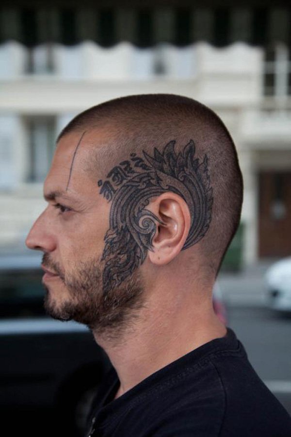 tatuagem na orelha tatuagem na orelha