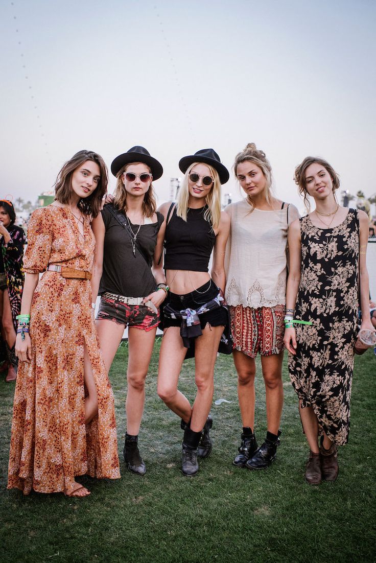 STREET STYLE INSPIRATION; COACHELLA RULES.