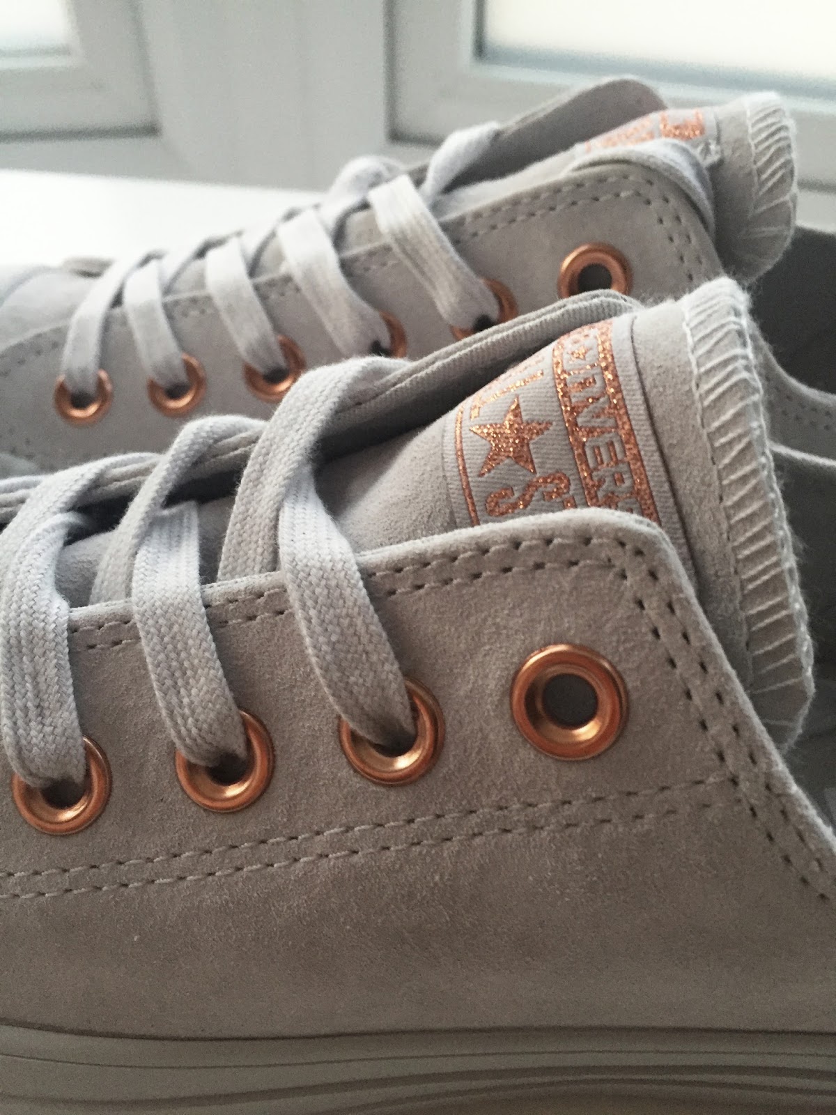 Grey Converse With Rose Gold 2025