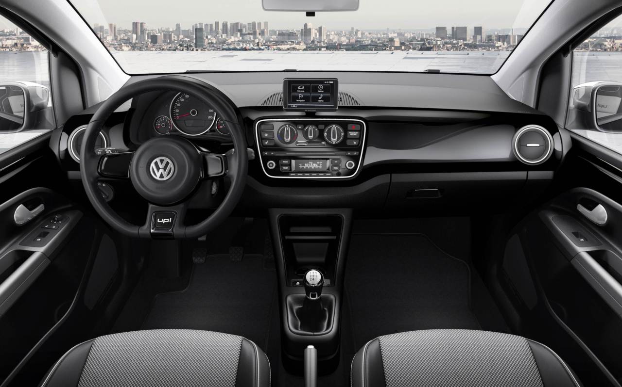 Volkswagen up! interior - honestidade e estética