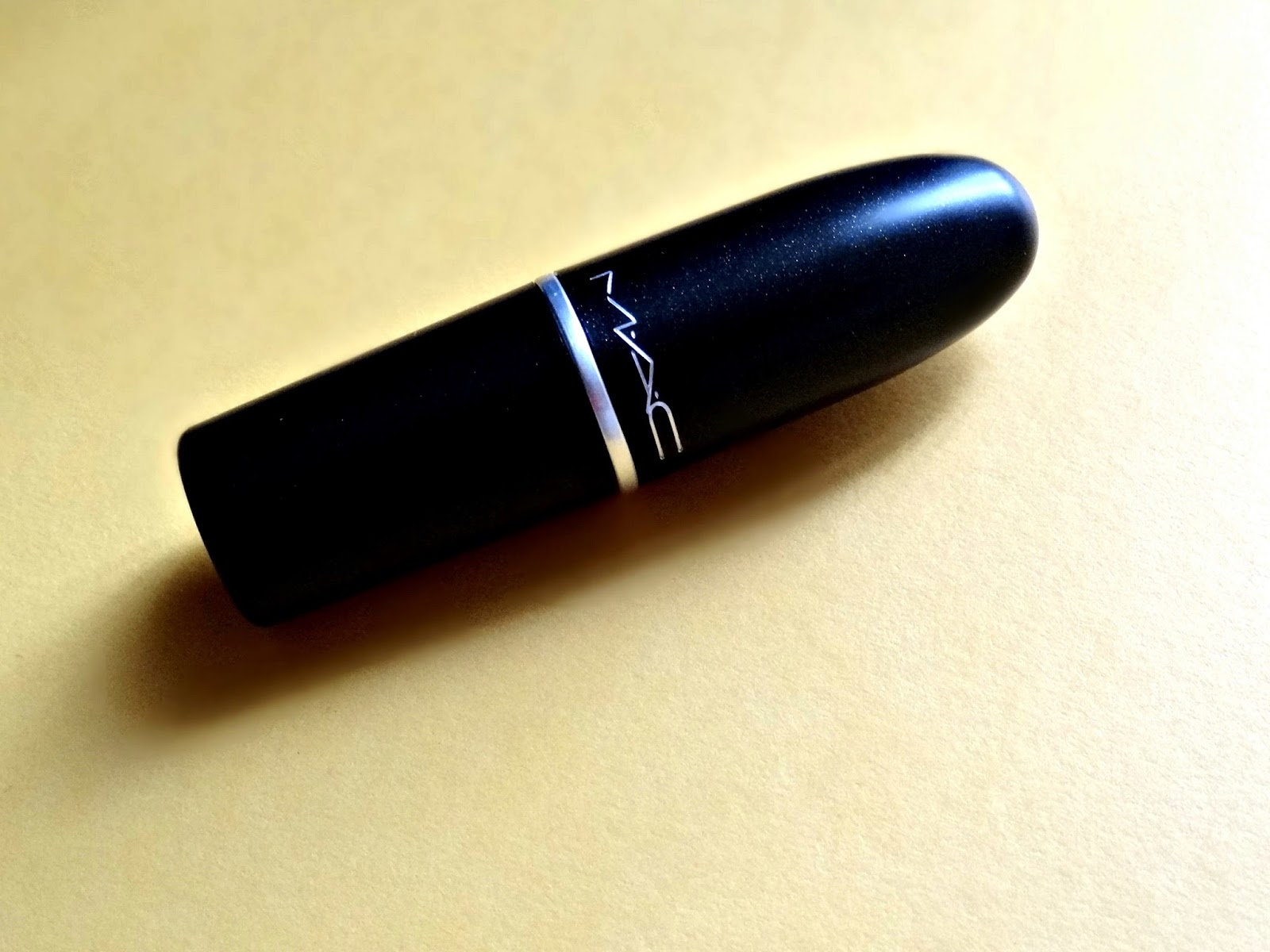 MAC Cremesheen Lipstick in Modesty