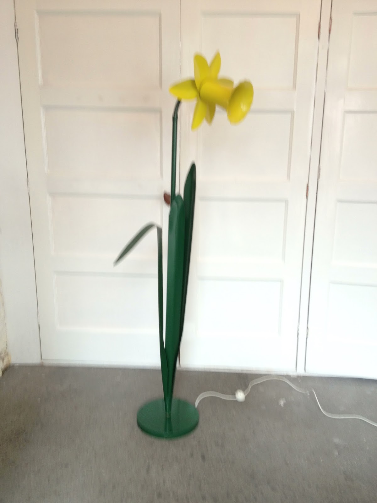 Tolve* {* Art & Design} SOLD Bliss Daffodil floor lamp