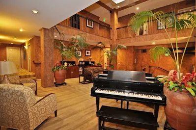 interior of Best Western Plus Palm Court Hotel in Davis, California