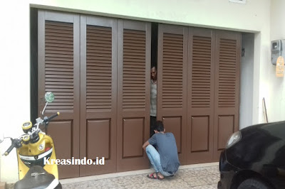 Daftar Harga Berbagai Macam Pintu Garasi Besi Cat Powder Coating