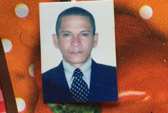 Adolescente é brutalmente morta pelo padrasto por não saber cozinhar Adolescente é brutalmente morta pelo padrasto por não saber cozinhar