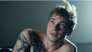 Welcome to my world.... : He’s Naked: Alexander Petrov in ‘Метод’ aka