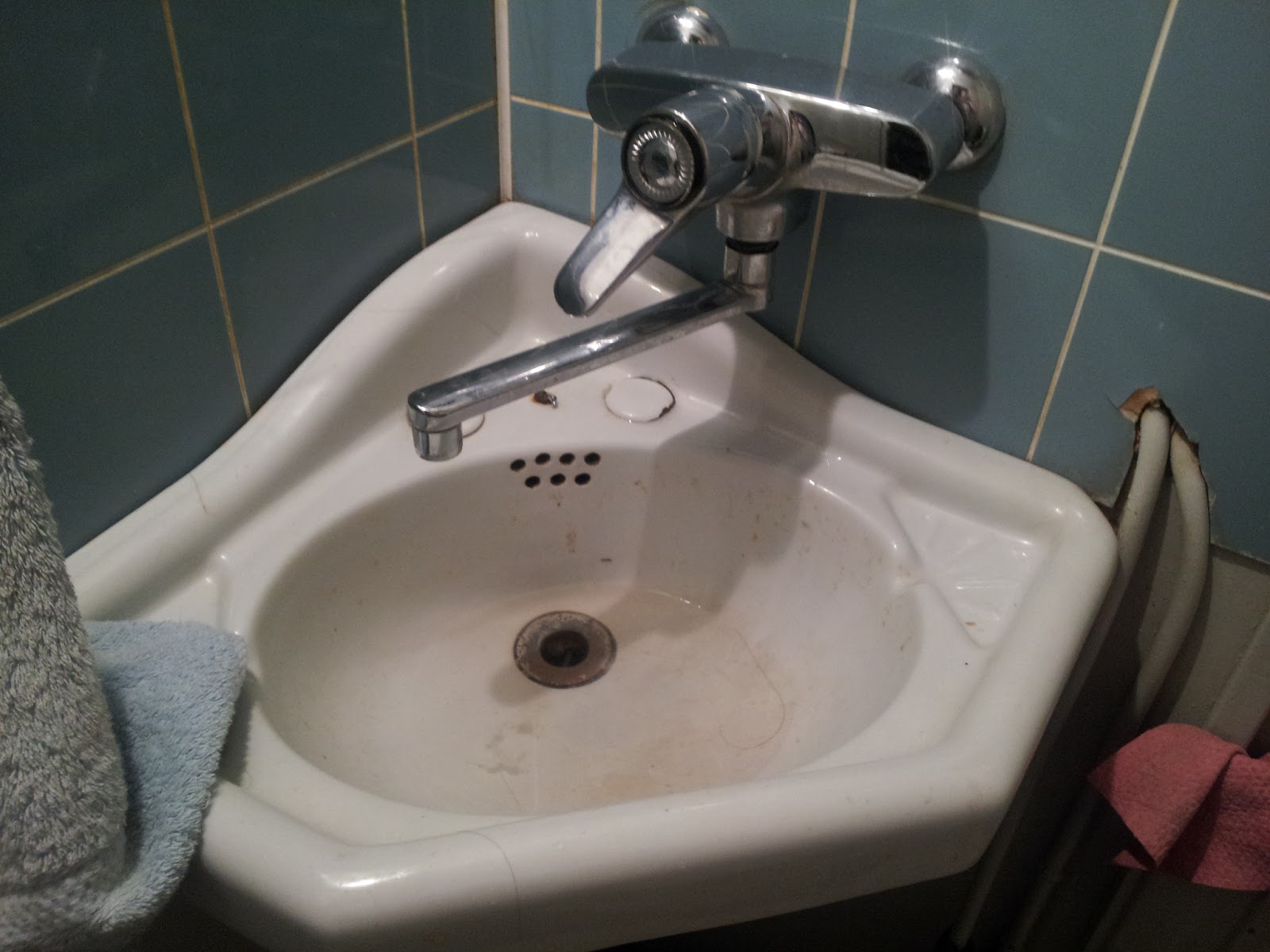 Rintamamiestalon WC:n uudistus: Tutustuminen kohteeseen