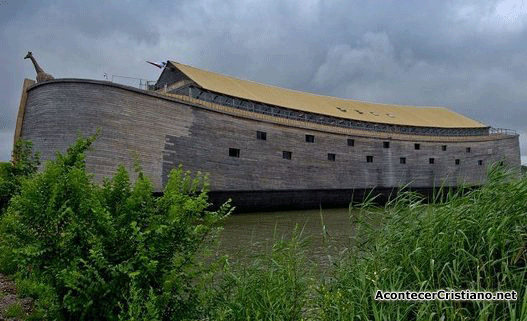 Arca de Noé de tamaño real en Países Bajos