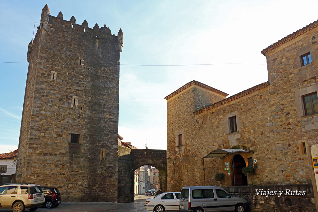 Torre y palacio Valdés-salas de Salas, Asturias