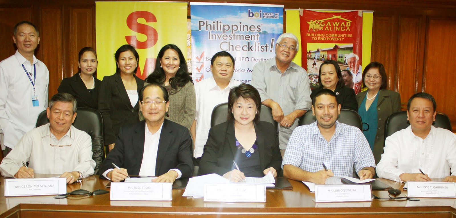 Lingkod Bayan Gawad Kalinga, SMDC sign MOA on socialized housing