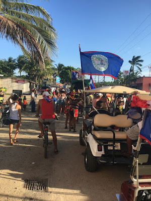 Remaxvipbelize -  Awesome floats