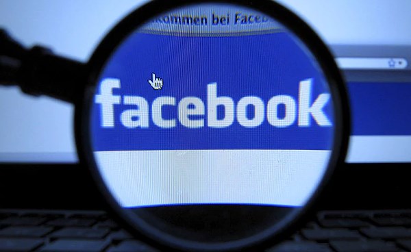 What does b mean on facebook