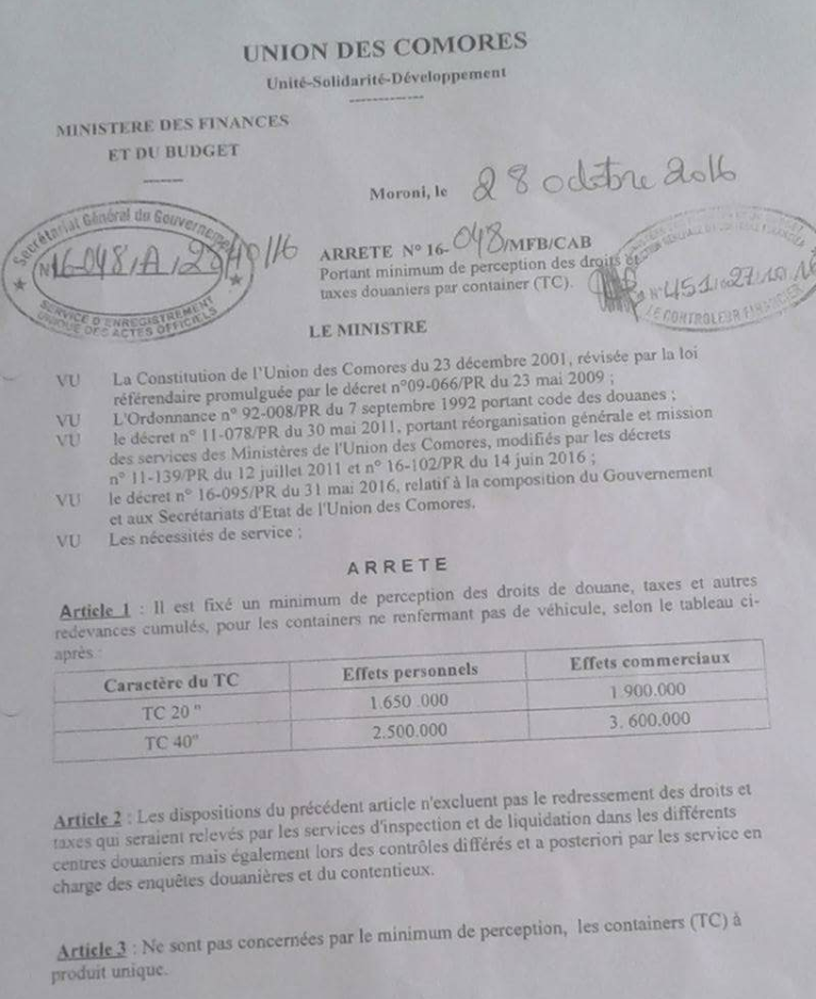 Arrêté fixant un minimum de perception des prix douaniers des conteneurs