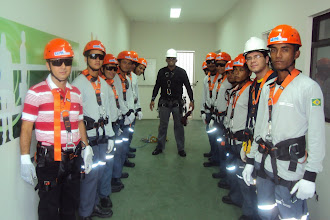 TREINAMENTO DO CURSO DE TRABALHO E RESGATE EM ALTURA