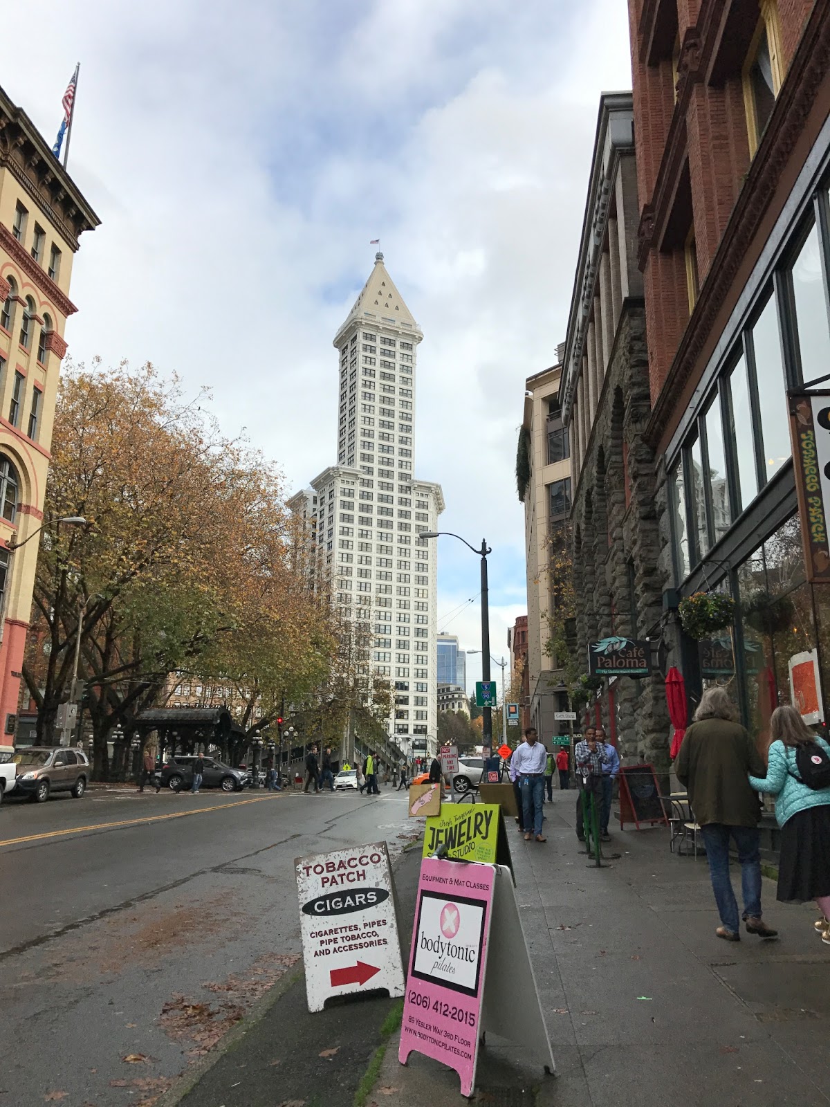 Joe's & Julia's Adventures Seattle's Pioneer Square