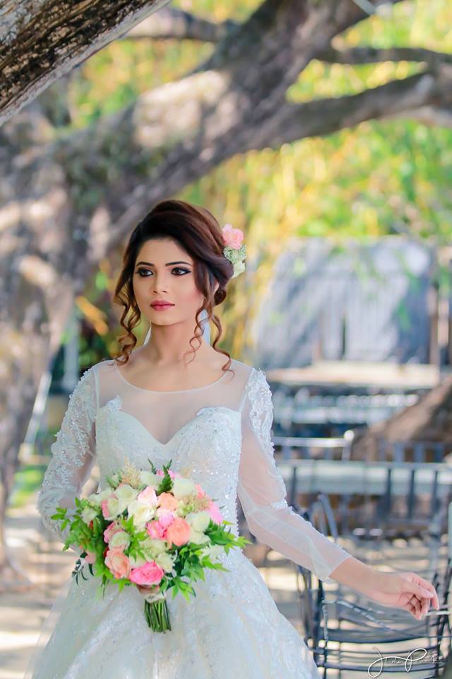 Srilanka bridal dress code by Hasini Samuel