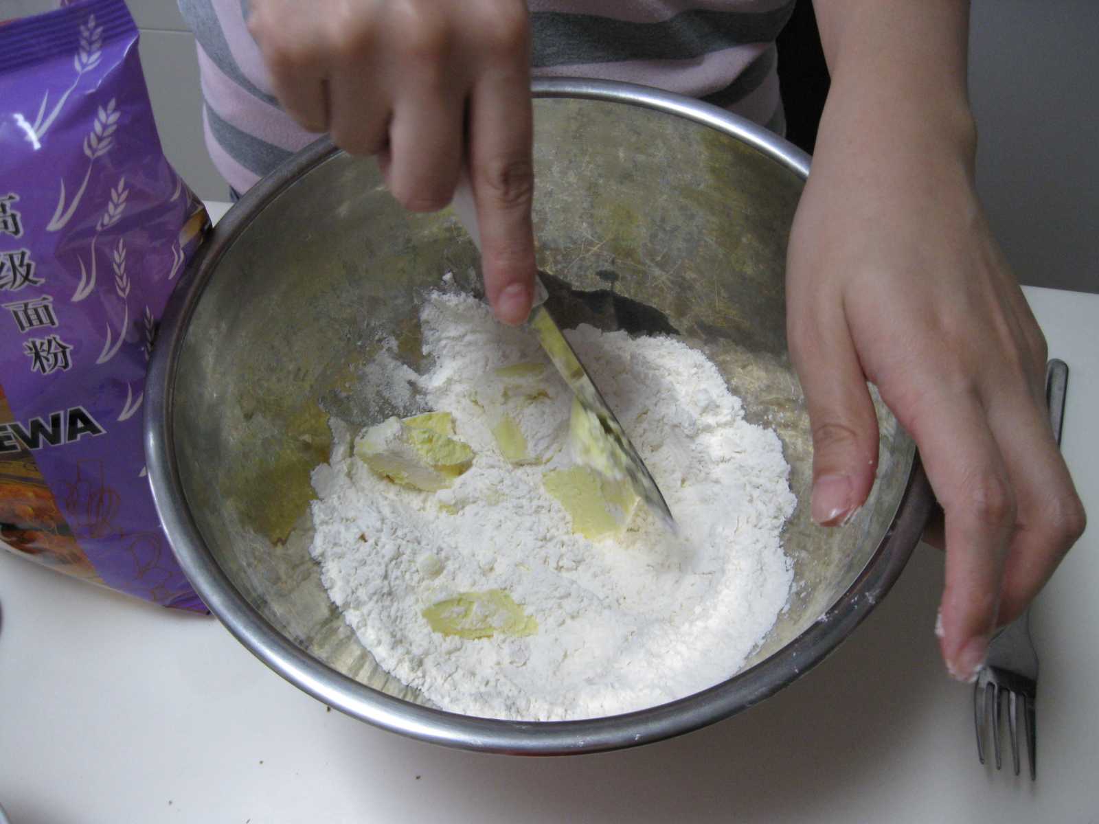 jk-kitchen-creations-cookie-baking-rubbing-in-method