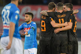 Hasil Pertandingan Napoli vs AS Roma : Skor 2 - 4 http://www.liputanskor.com/
