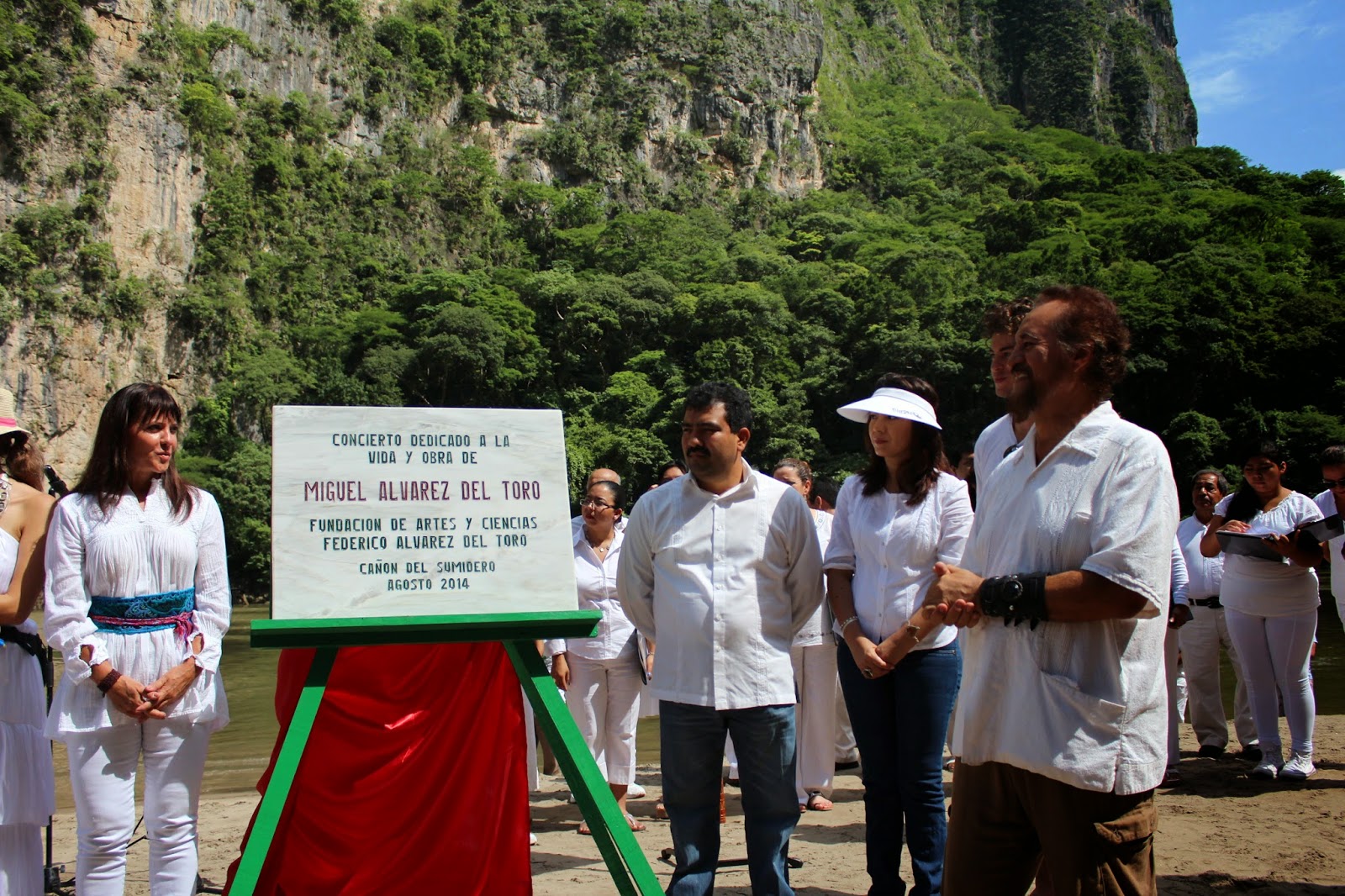 debatetuespacio Obras de Miguel Álvarez del Toro serán recordadas