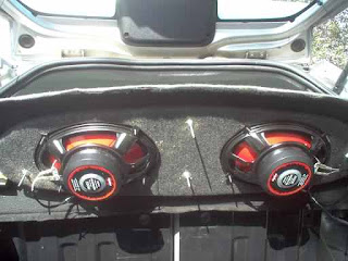 rear speakers 