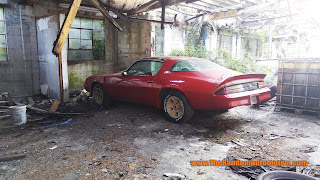 abandoned 1980 camaro z28 barn find atlanta 350 t-tops red random automotive rotting in style