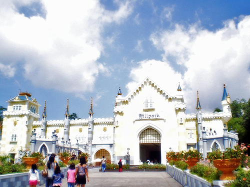 Tempat Wisata Unik Dan Eksotik Di Sumatera Utara (Bagian 3) www.idtoba.com