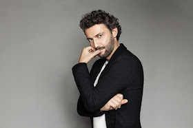 IN REVIEW: Tenor JONAS KAUFMANN [Photo by Julian Hargreaves, © by Sony Classical]