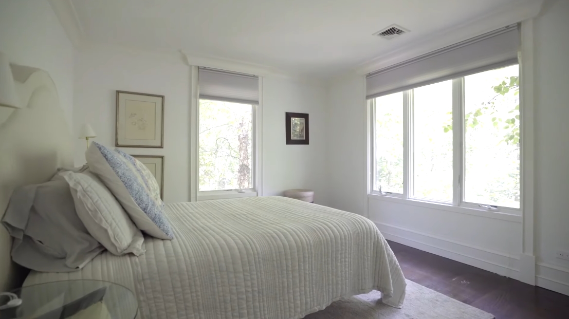 36 Interior Design Photos vs. 194 Middle Line Hwy, Southampton, NY Luxury Home Tour