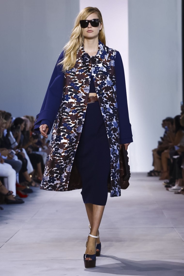 Michael Kors Spring Summer 2017 - New York Fashion Week michael-kors-spring-summer-2017-New-York-Fashion-Week, michael-kors-spring-summer, bag-michael-kors, sac-michael-kors, robe-michael-kors, lunettes-michael-kors, glasses-michael-kors, dress-michael-kors, chaussures-michael-kors, talons-michael-kors, escarpins-michael-kors, wheels-michael-kors, dudessinauxpodiums, du-dessin-aux-podiums, kendall-jenner-michael-kors