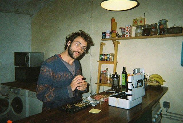 fim-de-semana-mercado-negro-punk-rock-acid-techno