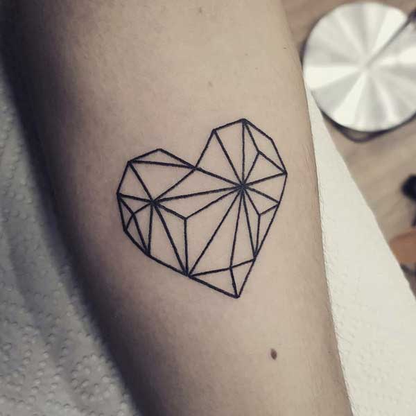 tatuagens de coração para as meninas tatuagens de coração para as meninas
