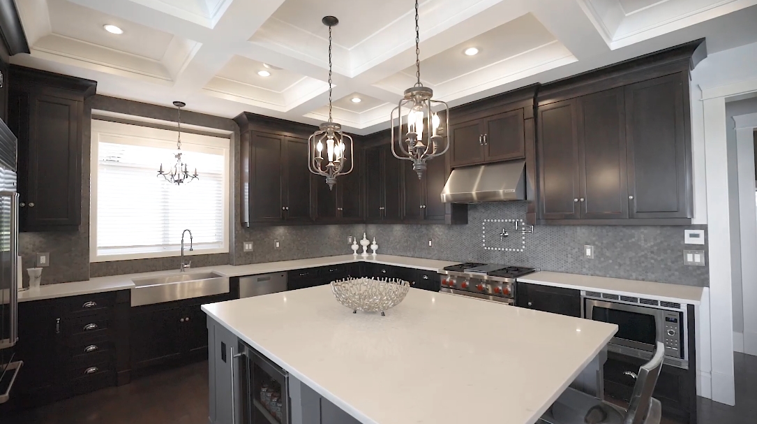 57 Interior Design Photos vs. 319 184 St, Surrey, BC Luxury Home Tour