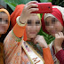 Bolehkah? Memajang Foto Selfie di Media Sosial?