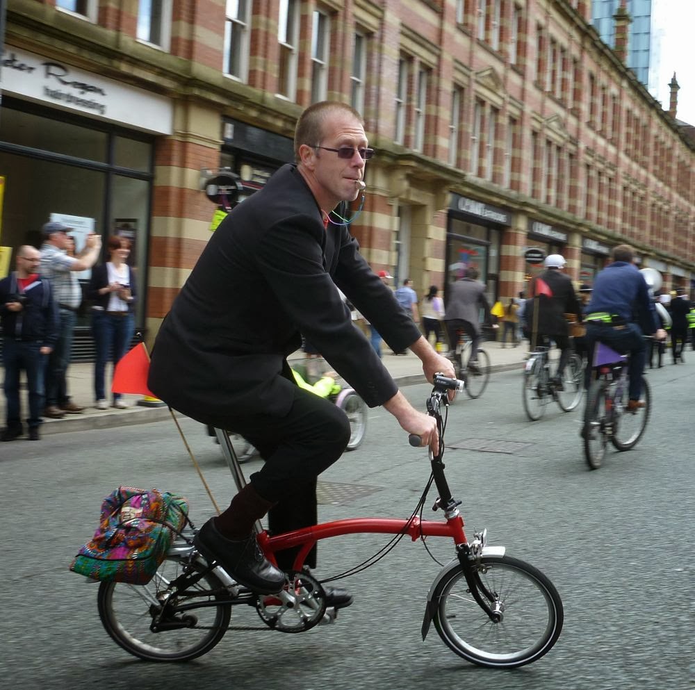 mad-cycle-lanes-of-manchester-manchester-cycling-events-calendar
